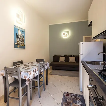 Domus Via Finali * Rome